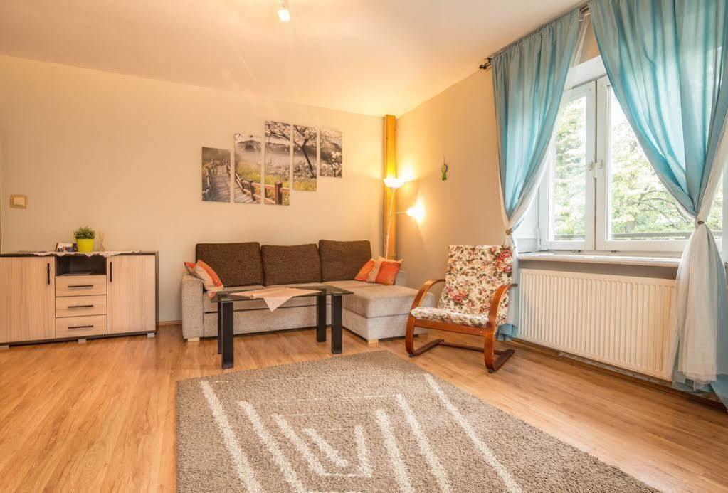 Apartament Nowotarski ザコパネ エクステリア 写真